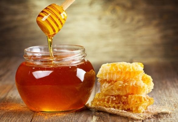 tri-viem-nuu-bang-mat-ong viêm nướu và viêm nha chu